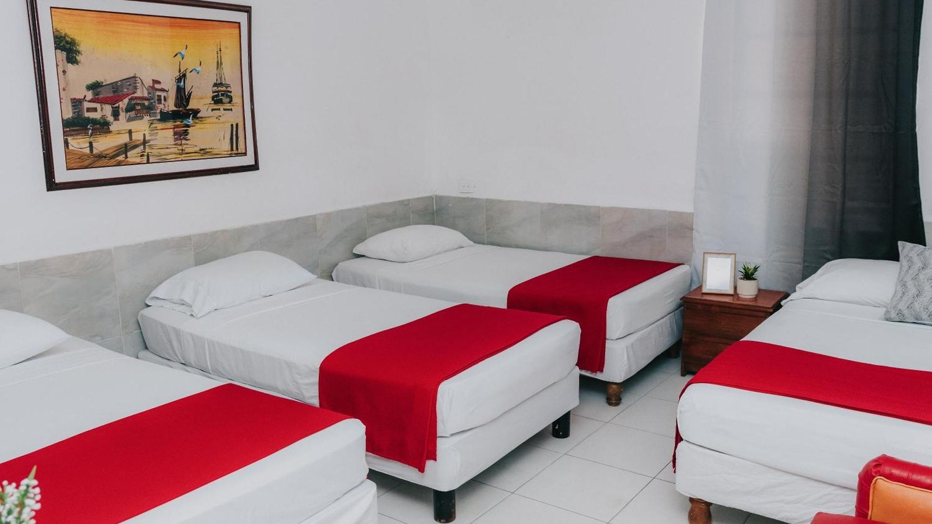 Hotel Ibatama *