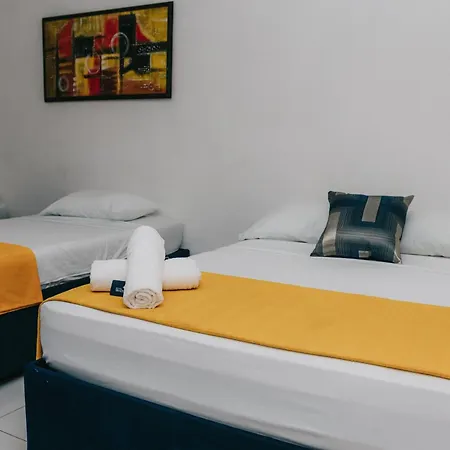 Ibatama Hotel *