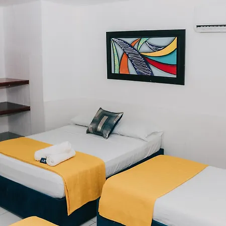 Ibatama Hotel *