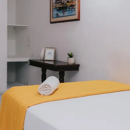 Ibatama Hotel *
