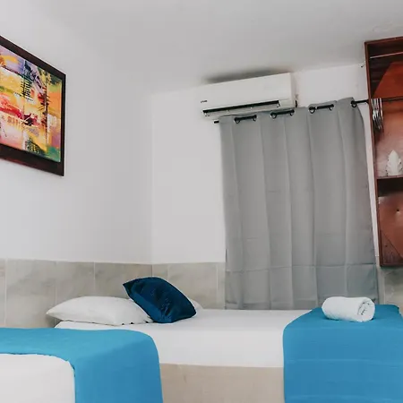 Ibatama Hotel *